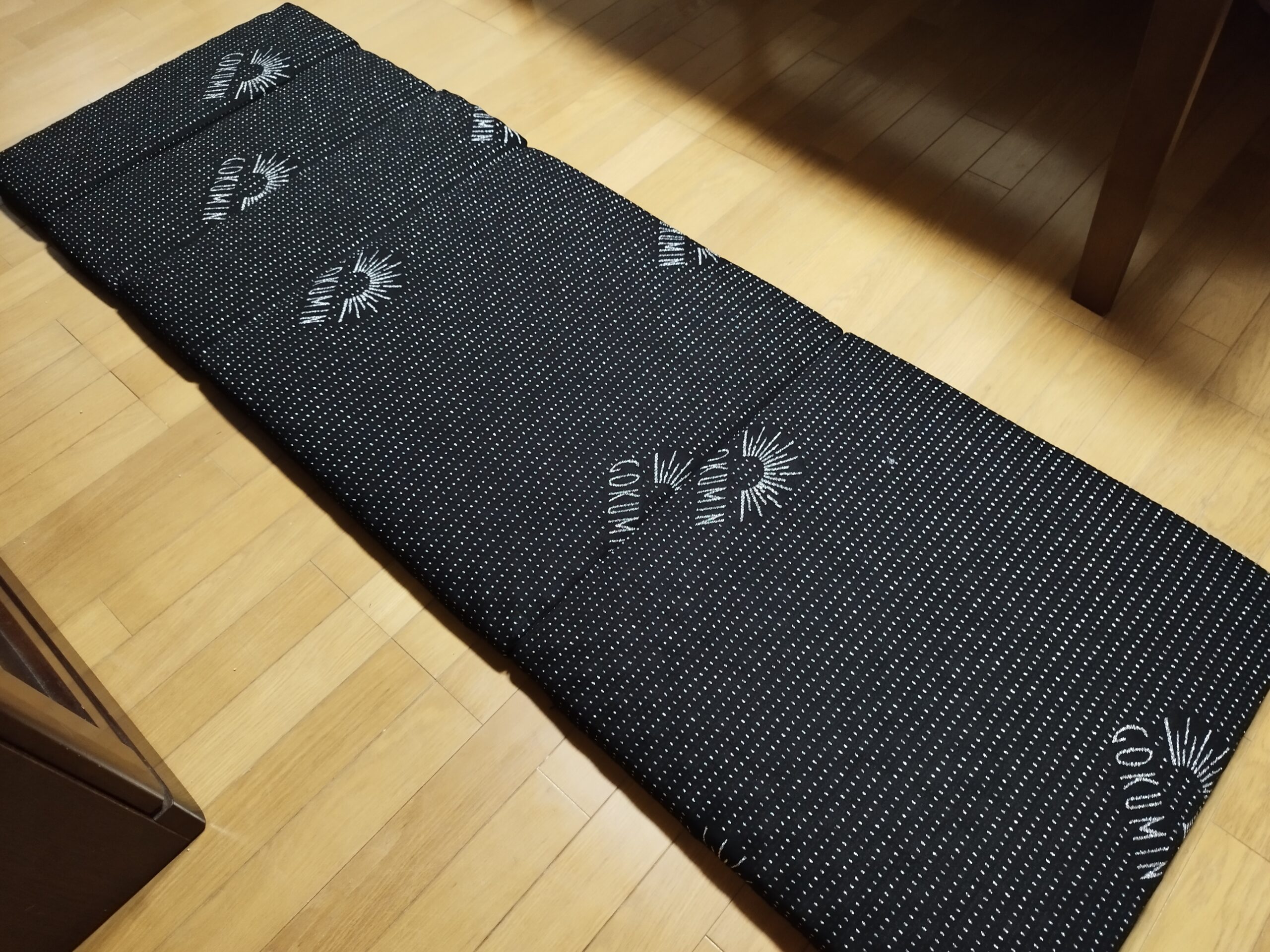 折り畳めるGOKUMINごろ寝マットレス