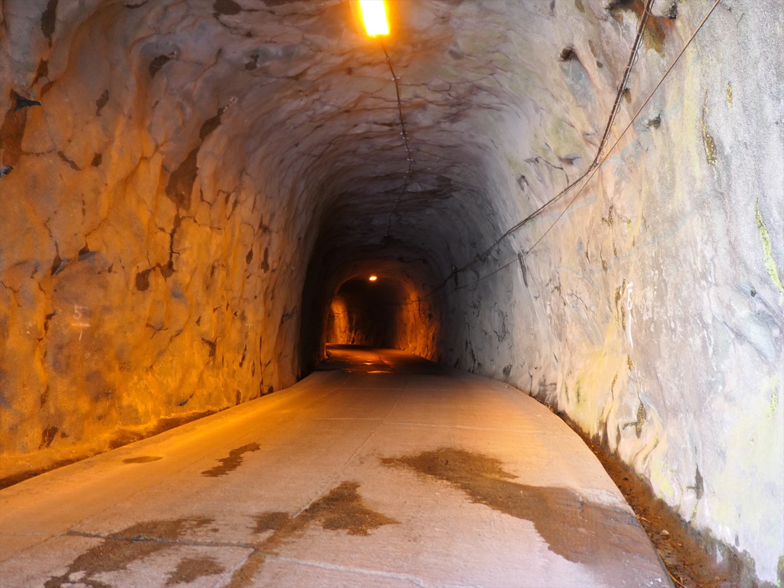 奥米隧道 奥米トンネル 房総半島素掘りトンネルナビ