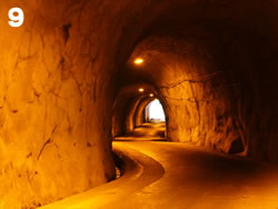 奥米トンネル